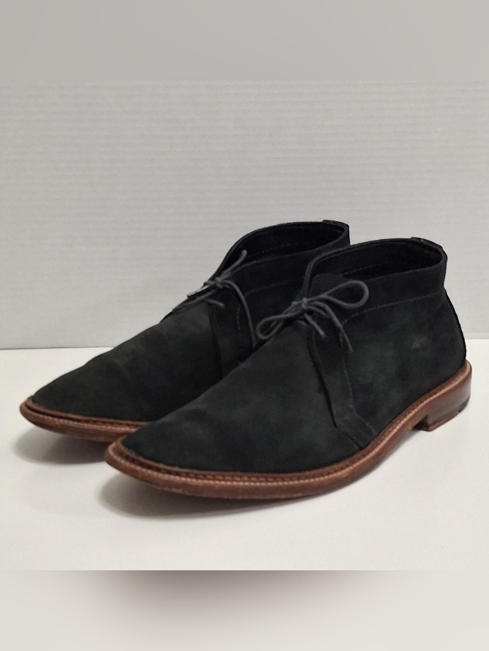 Alden Black Suede Chukka Boots Lace Up Leather Lined Men's Size 10.0 C Dress